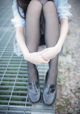 交换俱乐部女警被迫交换_BD韩语HD高清在线观看
