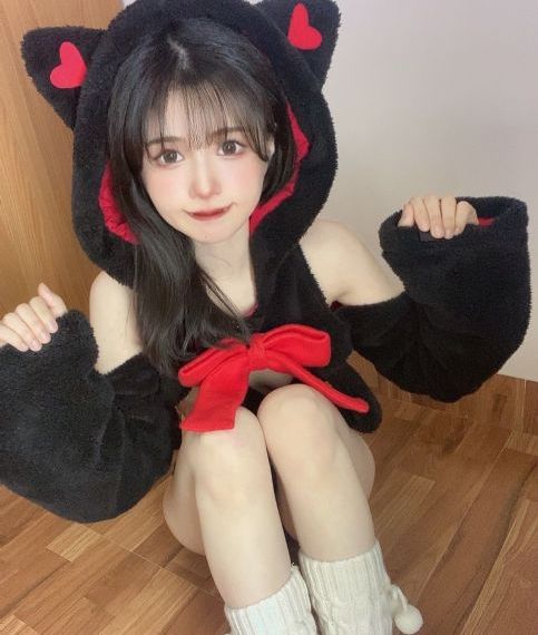少妇厨房与子伦厨房在线观看中文_高清手机在线观看
