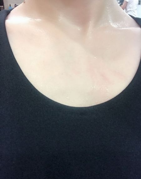疯狂揉摸美女的胸_中文字幕在线观看