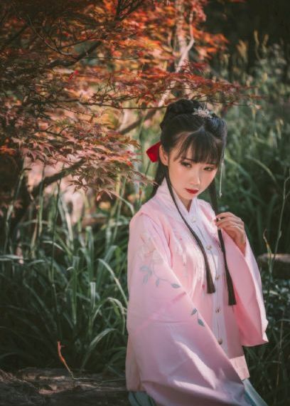 十几岁小保姆怀上老头的孩子_1080免费观看韩国