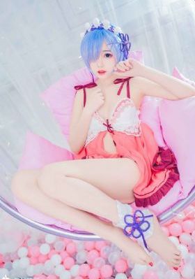 美女扒开腿9215让男人桶_4K超清在线观看