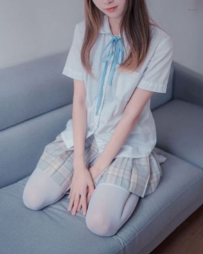 青青草小视频_BD英语全集免费观看