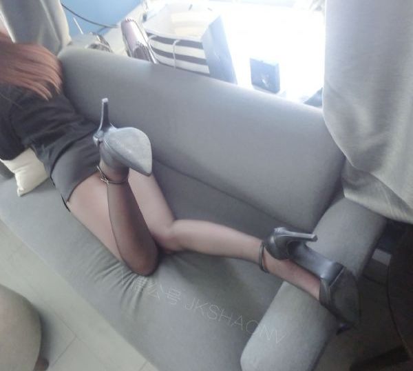 去哪里找男人睡觉呢_影视大全在线观看