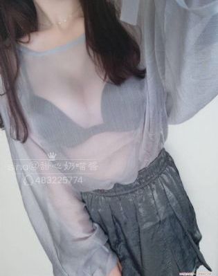 艳妇乳肉豪妇蕩乳_剧情片全集在线观看