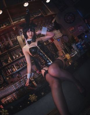 五月婷婷老师_720免费观看